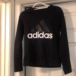 Women’s Adidas sweatshirt size:small NWOT!